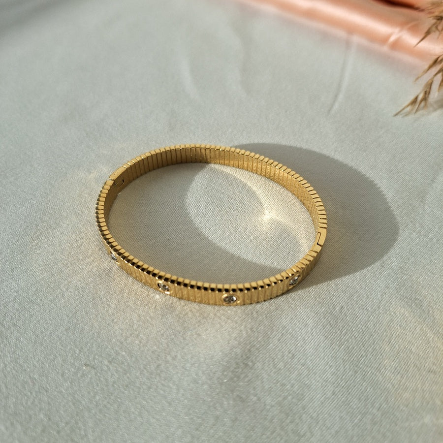 Circle-Stone