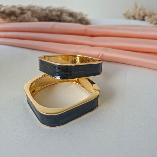 Midnight Edge Bangle