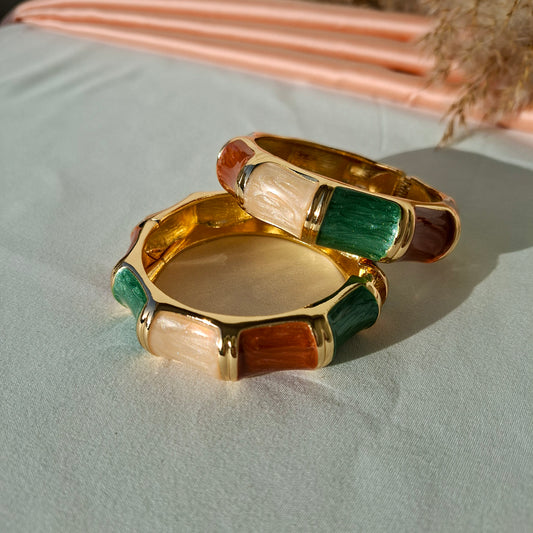 Emerald Marble Shell Bangle